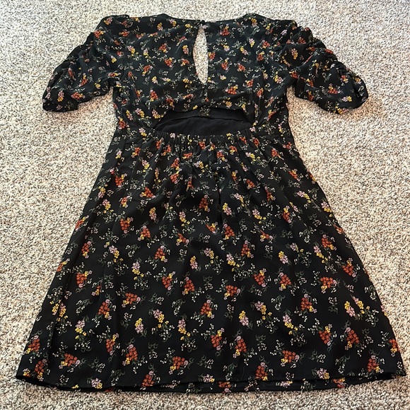 Floral Mini Dress in Tall Size - Picture 2 of 3
